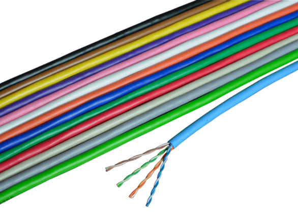 CAT6A ケーブル　40ｍ少々日本製線（株）製